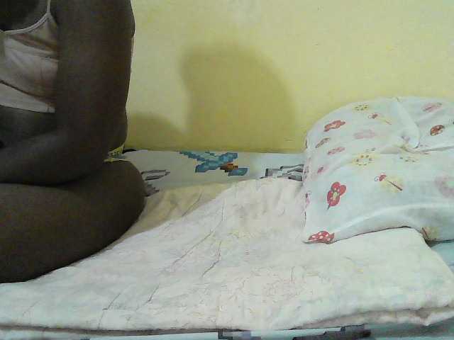 cute-nina's BongaCams show and profile