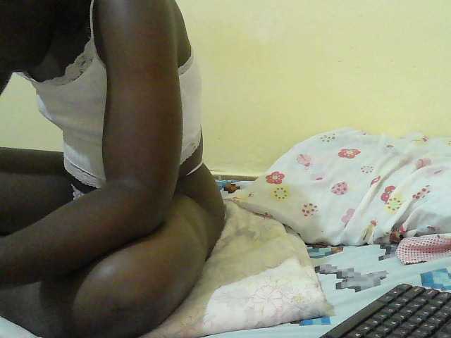 cute-nina live cam profile