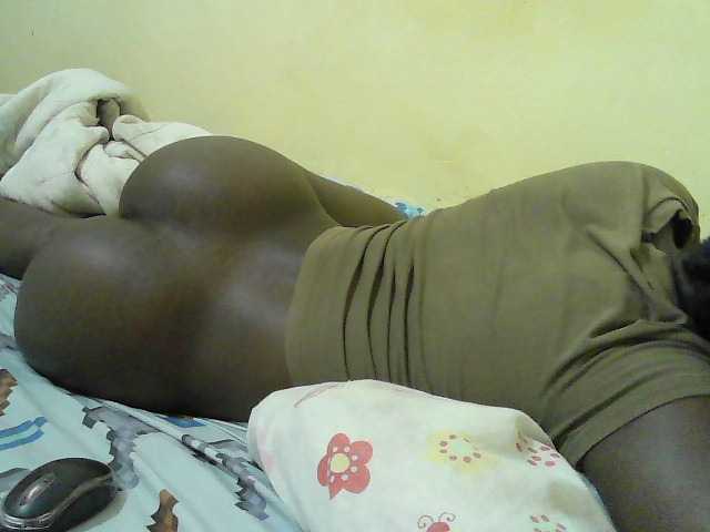 cute-nina's BongaCams show and profile