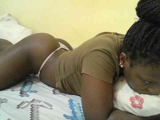 Cute-nina Live Webcam on BongaCams