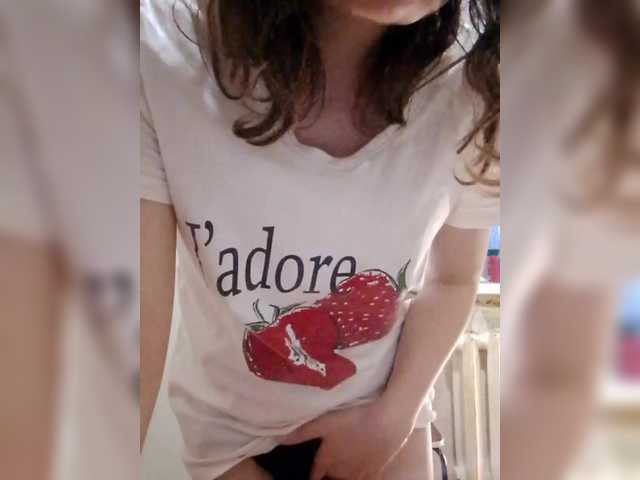 Anuta3's BongaCams show and profile