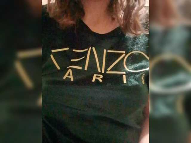 Anuta3's BongaCams show and profile