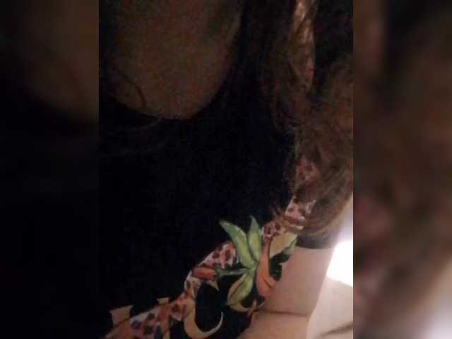 Anuta3's BongaCams show and profile