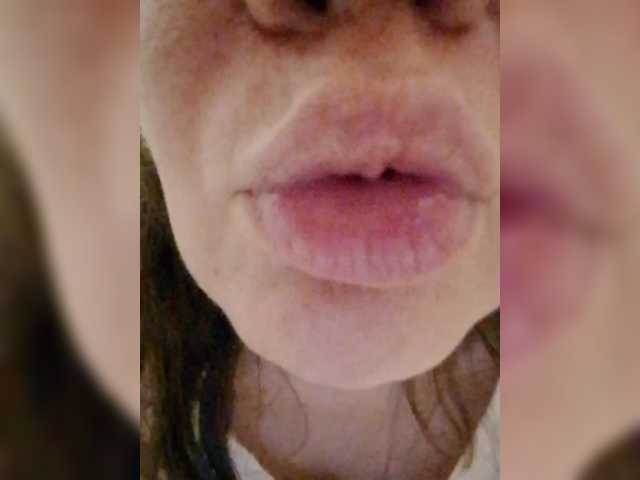 Anuta3's BongaCams show and profile