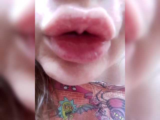 Anuta3's BongaCams show and profile