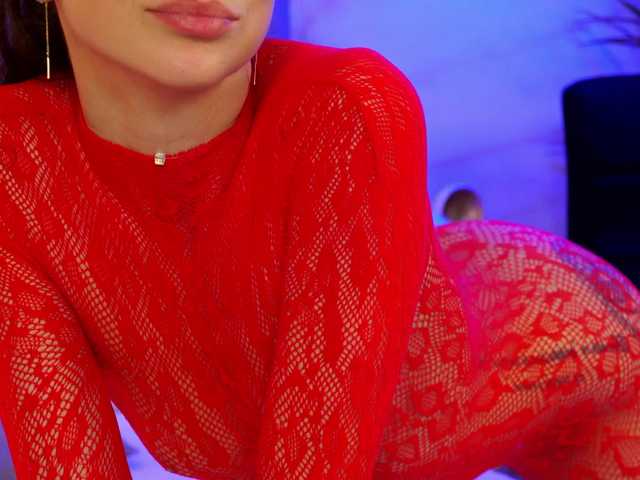 EllyLynn's BongaCams show and profile