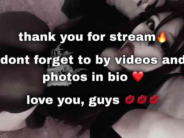 your-little-eva Live Webcam on BongaCams