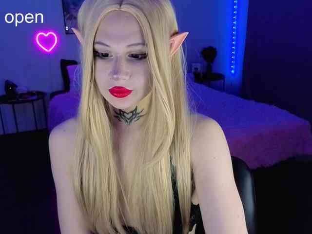 your-little-eva Live Webcam on BongaCams