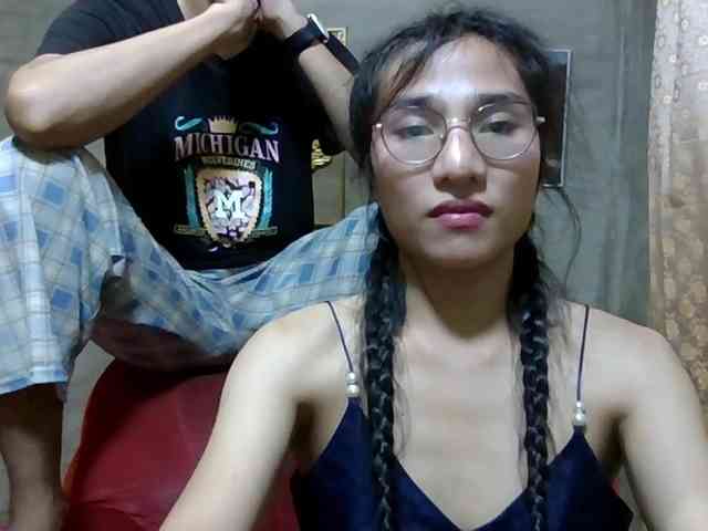 urhugeadrian Live Webcam on BongaCams