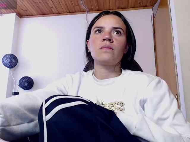 Skylarserenity webcam