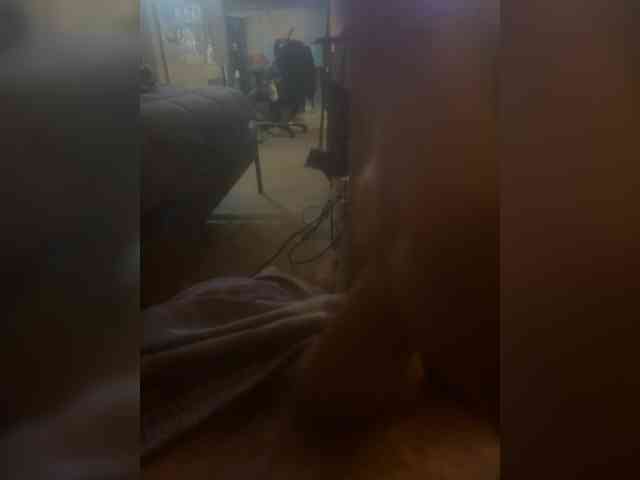 LittlemamaNthelongD webcam