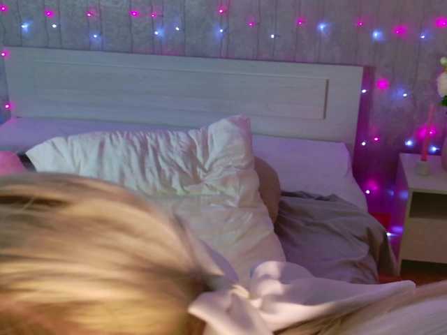 trinnitysweet's BongaCams show and profile