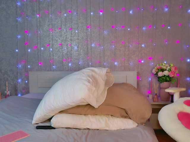 trinnitysweet's BongaCams show and profile