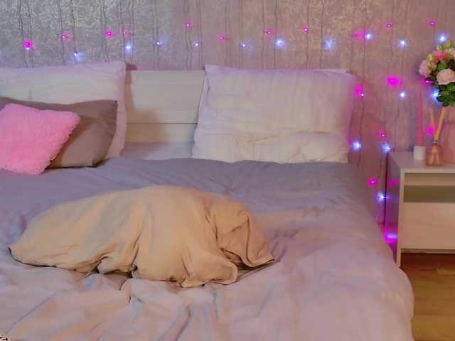 trinnitysweet's BongaCams show and profile