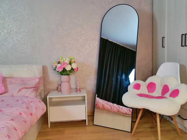 trinnitysweet's BongaCams show and profile