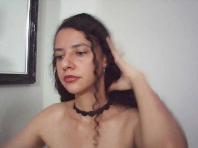 TinaMendes webcam bongacams model stream image