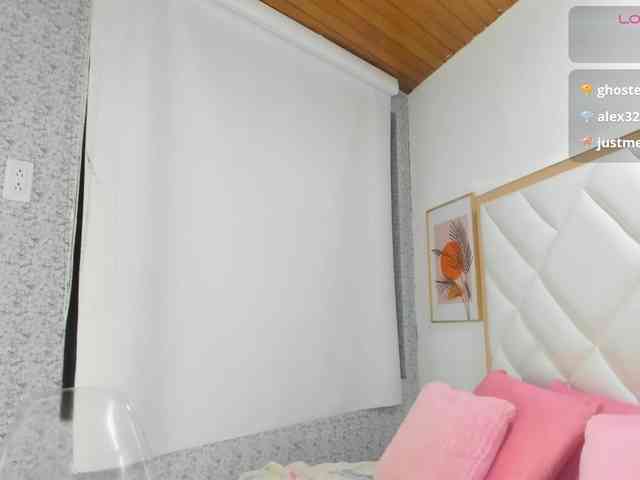 EmiliBonie webcam