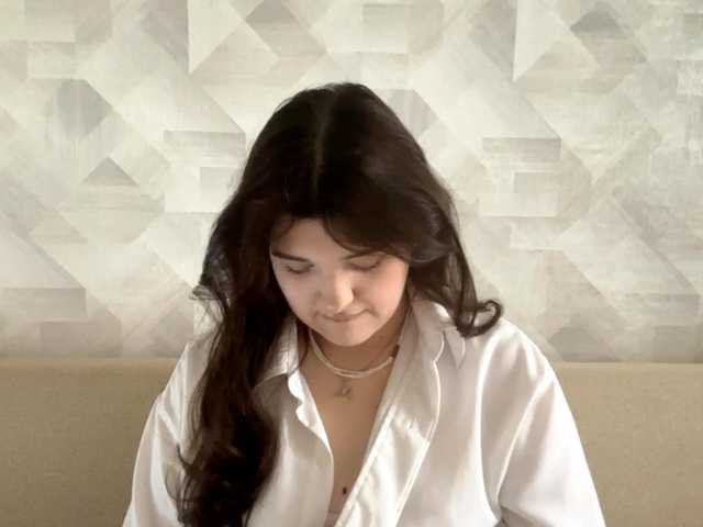 AshleaReuer from BongaCams