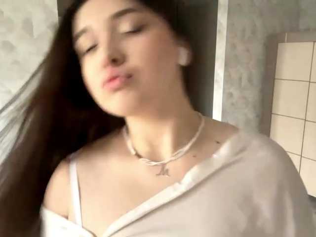AshleaReuer from BongaCams is Freechat