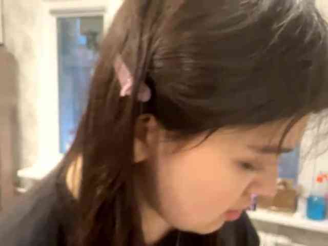 AshleaReuer webcam