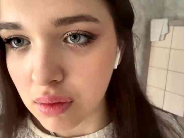 AshleaReuer webcam