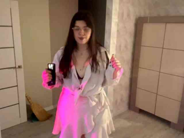 AshleaReuer webcam