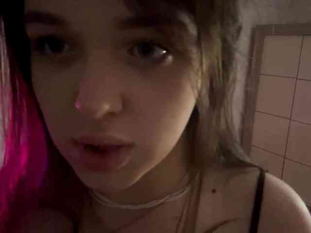 AshleaReuer webcam