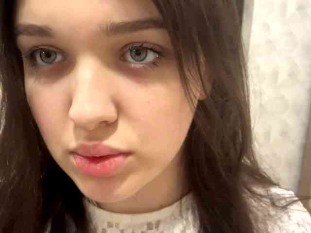AshleaReuer webcam