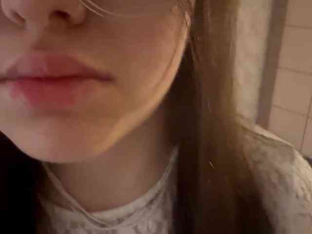 AshleaReuer webcam