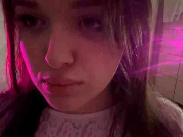 AshleaReuer webcam