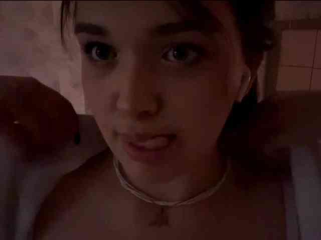 AshleaReuer webcam