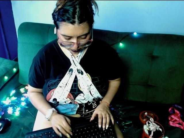 luisabunny's BongaCams show and profile