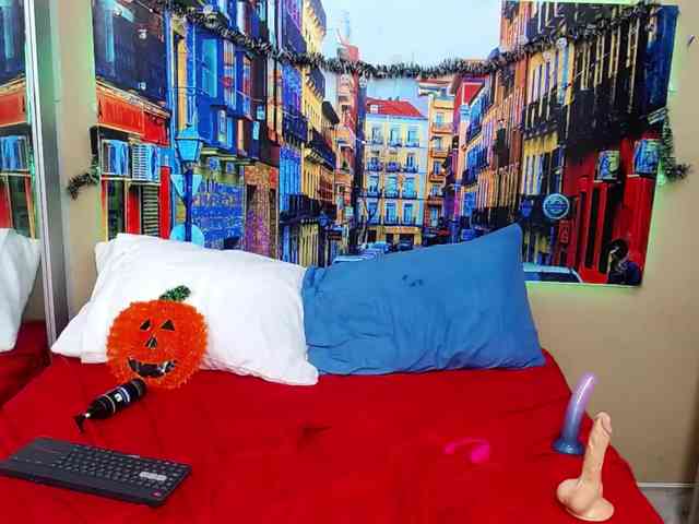 EmilyJons Live Webcam on BongaCams