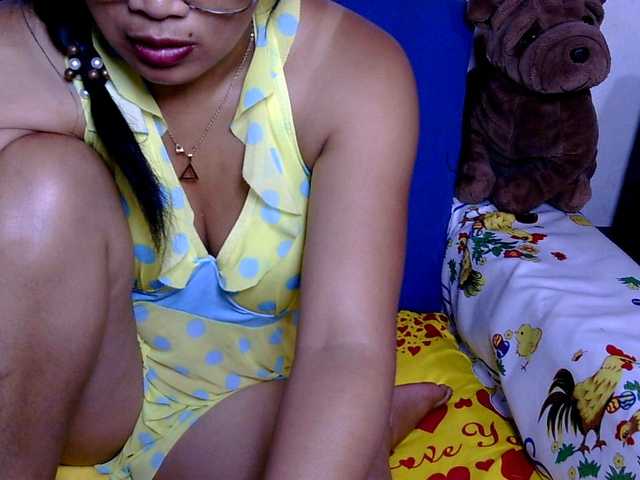 Karenne's BongaCams show and profile