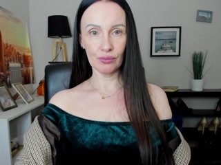 velvetJasmine Porn Show