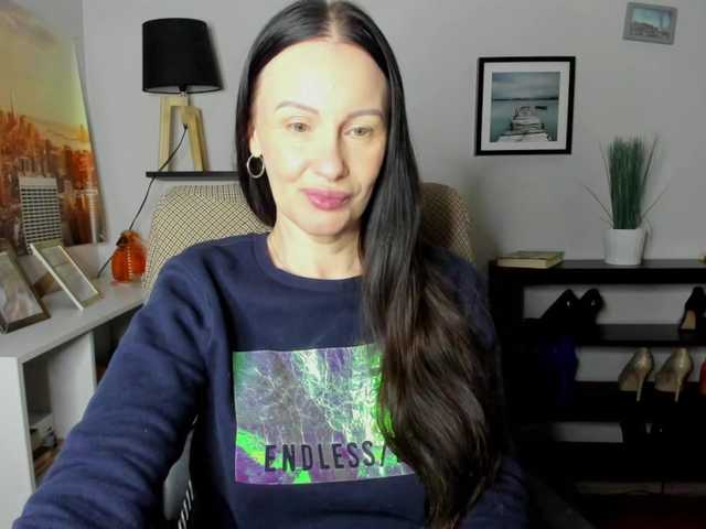 velvetJasmine webcam