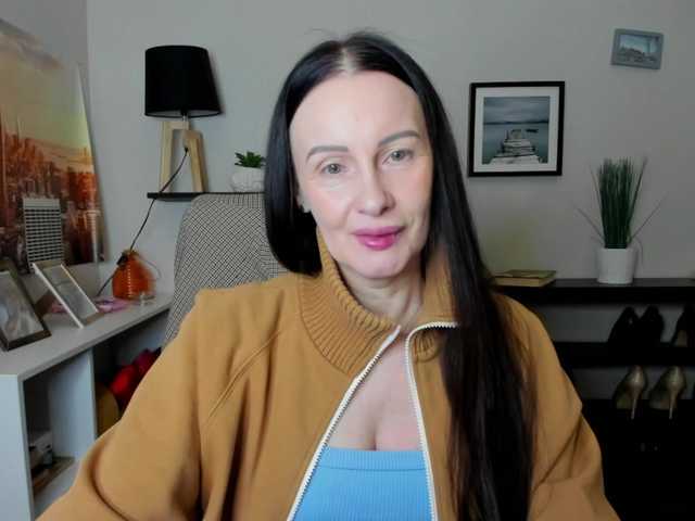 velvetJasmine webcam