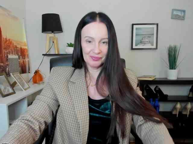 velvetJasmine webcam