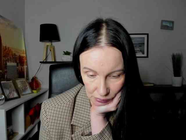 velvetJasmine webcam