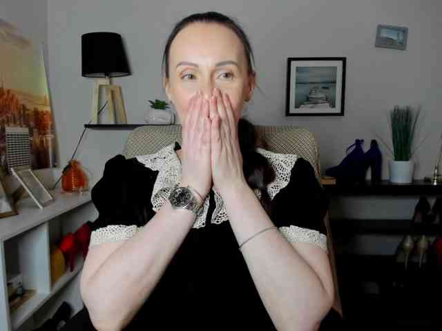 velvetJasmine webcam