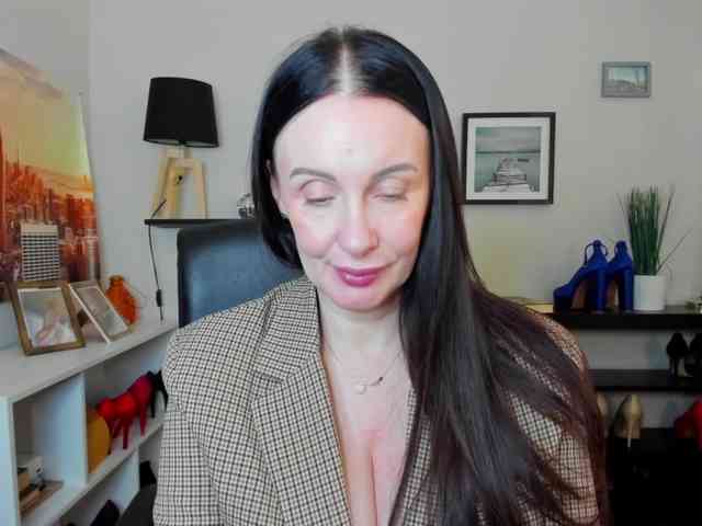 velvetJasmine webcam