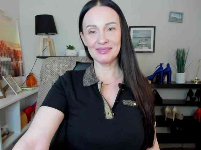 velvetJasmine webcam