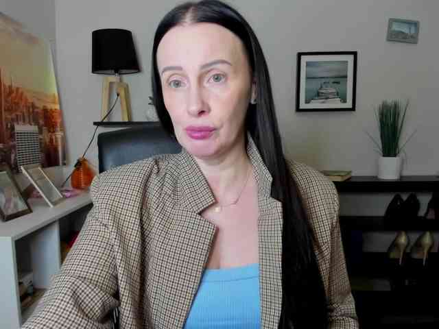 velvetJasmine webcam