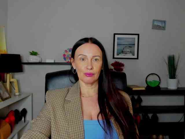 velvetJasmine webcam