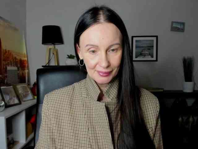 velvetJasmine webcam