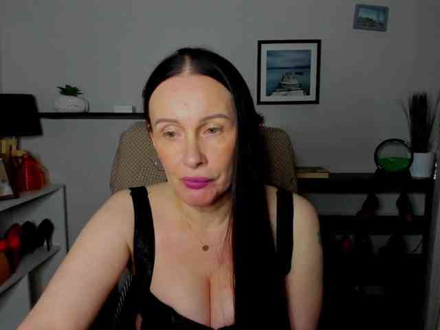 velvetJasmine webcam