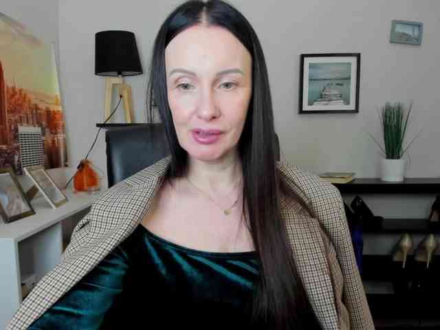 velvetJasmine webcam