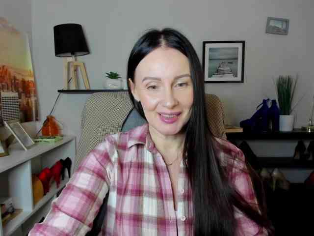 velvetJasmine webcam