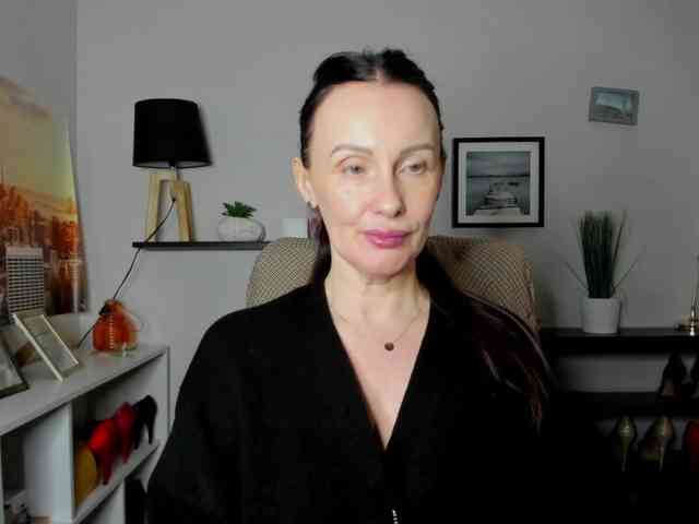 velvetJasmine webcam