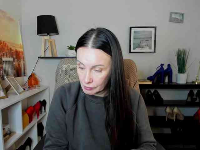 velvetJasmine webcam